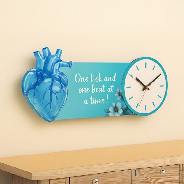 Doctor wall clock with blue anatomical heart design – Brittle clinic decor