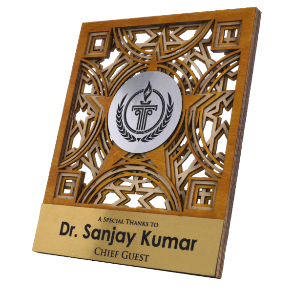 Doctor guest honor wooden memento with intricate star pattern, metallic medallion, and gold nameplate for chief guest appreciation.